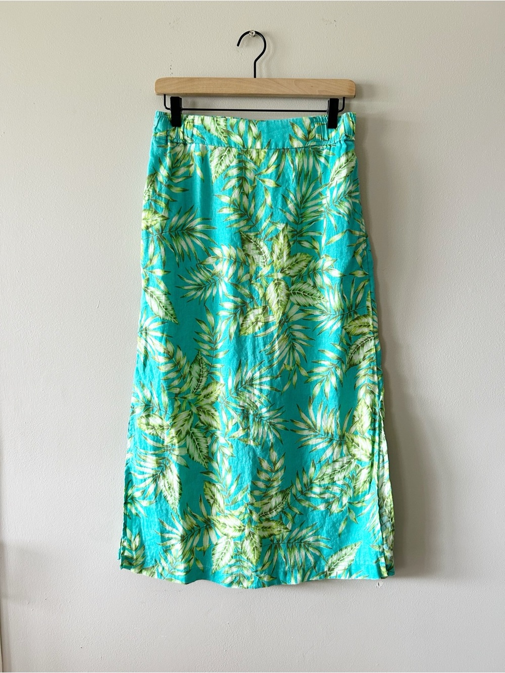 C&C California • Tropical Print linen Midi Skirt with slit